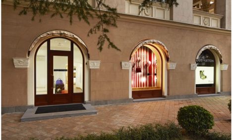 Новости. Louis Vuitton открывает магазин в Сочи