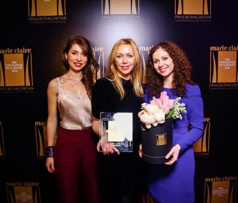 Светская хроника: церемония вручения премии Prix d'Excellence de la Beauté 2016