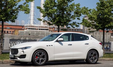 Авто с Яном Коомансом. Maserati Levante: новая жизнь для итальянской старушки