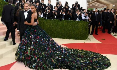 Светская хроника: самые яркие образы MET Gala 2016