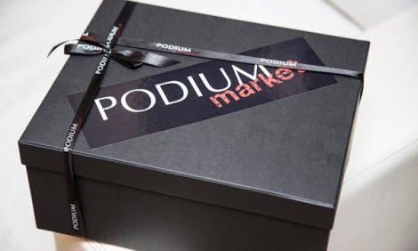 Celebrity Posta Box: Podium Market