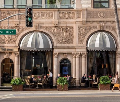 Лучшие отели мира: Beverly Wilshire приглашает отметить юбилей «Красотки»