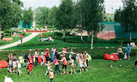 Posta Kids Club: здоровый образ жизни и творческие мастерские в Pride Summer Camp