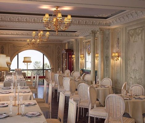 В Париже открывается флагманский ресторан Café Pouchkine