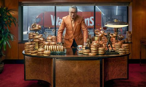 Почему Роберт Де Ниро рекламирует булочки: лучший проморолик десятилетия