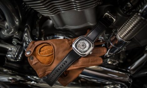 Часы & Караты. Sevenfriday в России