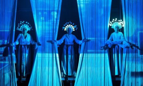 Выйти из забвения: сеанс коллективной психотерапии на сцене Электротеатра Станиславский