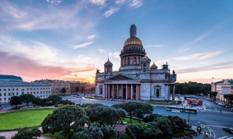 Идея на выходные: провести конец лета в Санкт-Петербурге