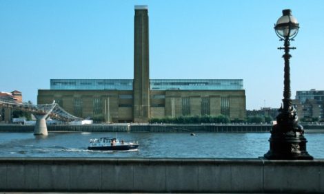 Новости: В Лондонской галерее Tate Modern открылись залы для инсталляций