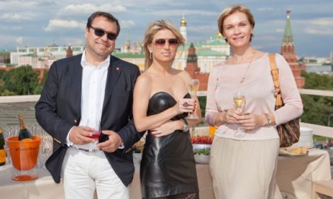 Posta da VIP Club: Наталья Валевская пригласила друзей на показ новой коллекции
