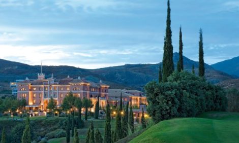 Предложение недели: испанская идиллия в Villa Padierna Palace