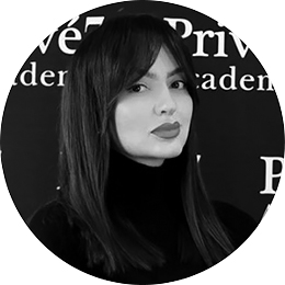 Лина Александрова, топ-бровист и тренер сети салонов Prive7