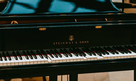 Steinway & Sons открыли бесплатный доступ к своей библиотеке музыкальных композиций, концертов и подкастов