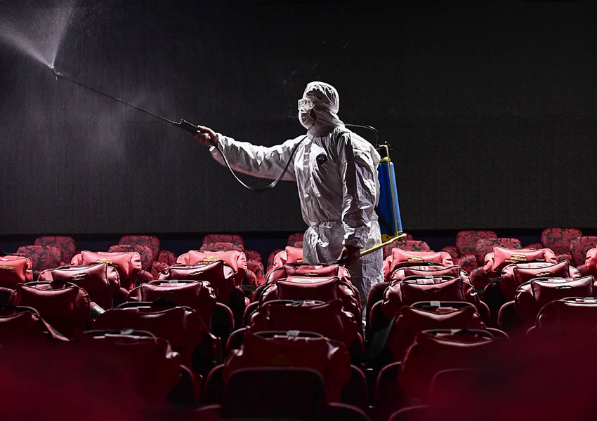 Кинотеатры после карантина: дистанция между зрителями, попкорн из вендинга и проветривание в перерывах