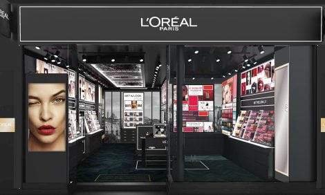 L’Oréal откажется от слов «белый», «светлый» и «отбеливающий» в описаниях своих продуктов
