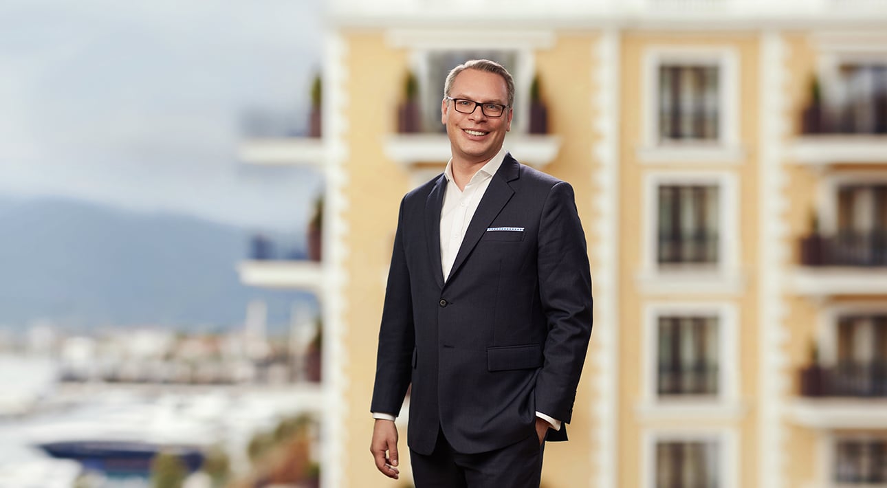 Travel Experts: интервью с генеральным менеджером черногорского отеля Regent Porto Montenegro Каем Дикманом