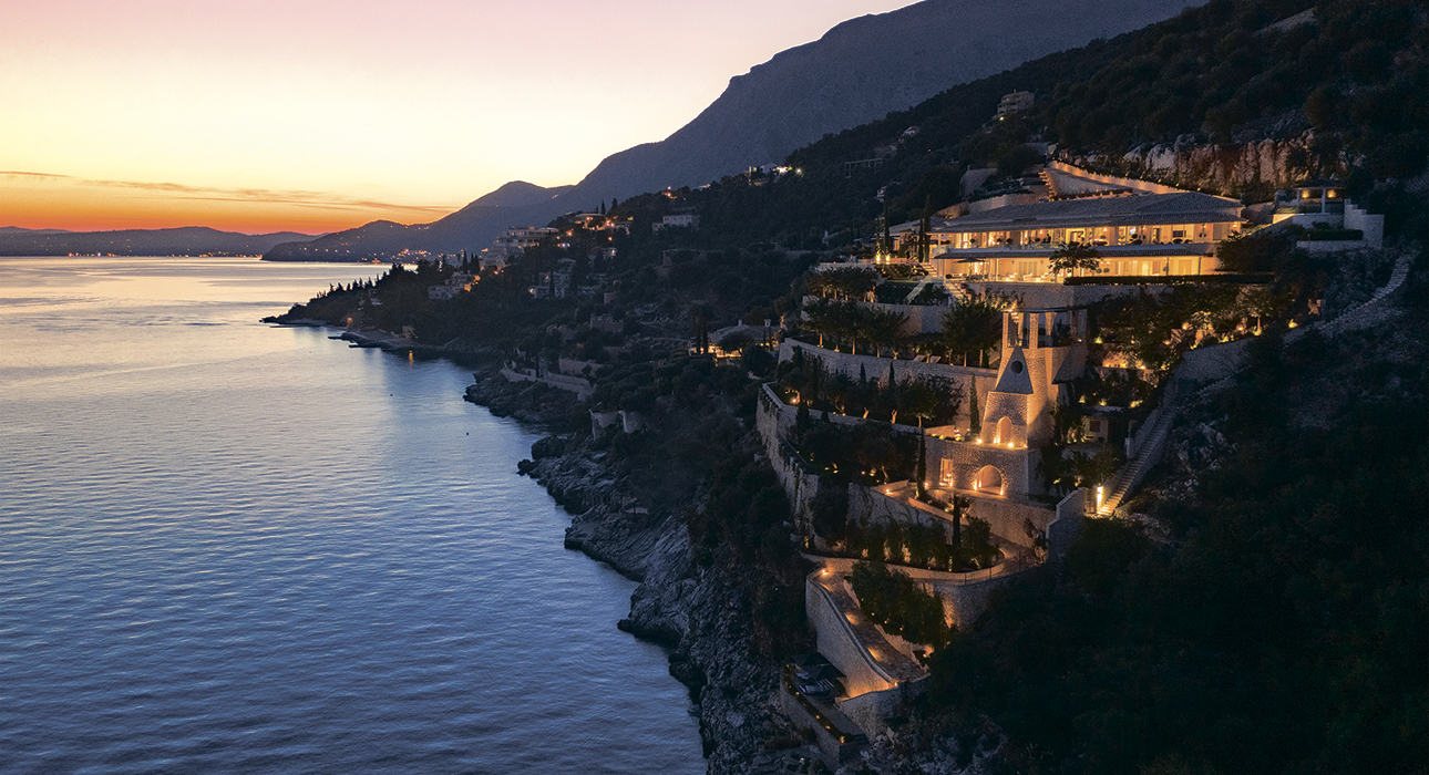 Новый отель: вилла Ultima Corfu на берегу Ионического моря