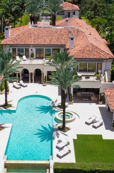 Новый дом Джей Ло и Алекса Родригеса в Майами стоит 40 миллионов долларов — и похож на целый курорт