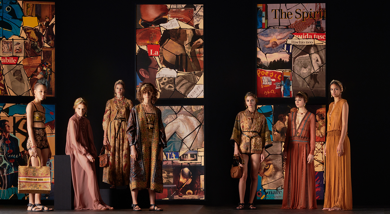 «Заботиться о себе»: в Париже показали коллекцию Dior весна-лето 2021