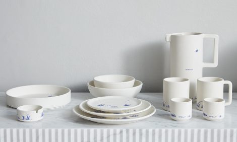 Коллекция для дома Off-White: лаконичная керамика, мохеровые подушки и зубная щетка
