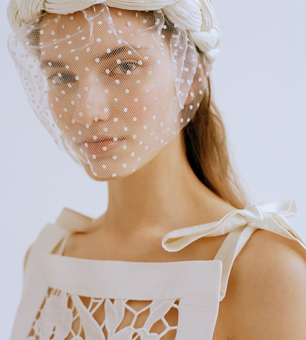Сарафаны, рубахи и вышивка — коллекция Yanina Couture весна-лето 2021