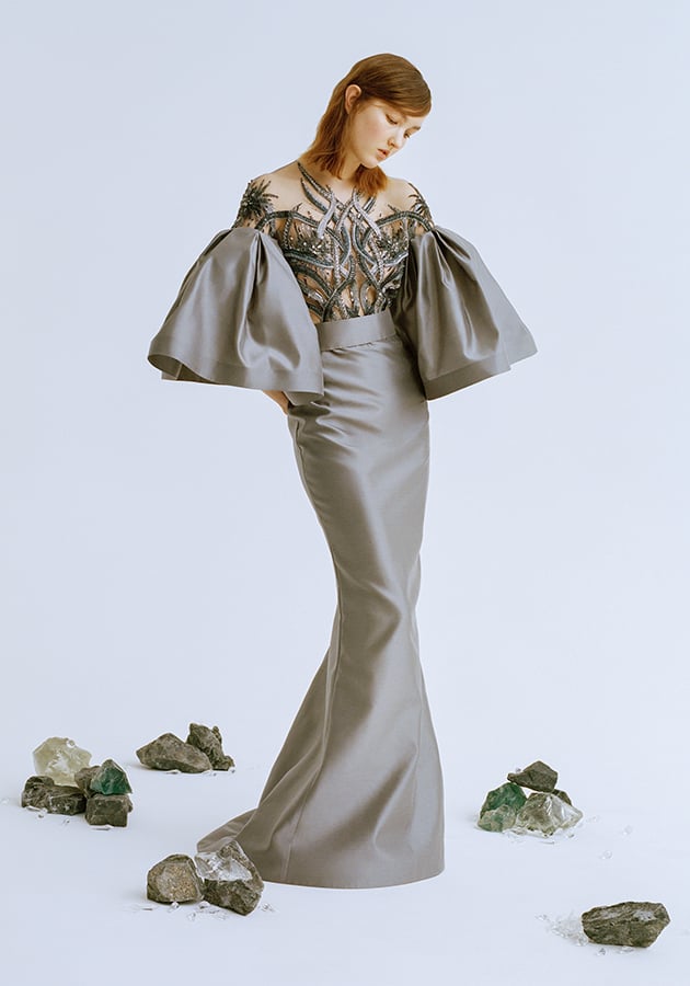 Сарафаны, рубахи и вышивка — коллекция Yanina Couture весна-лето 2021