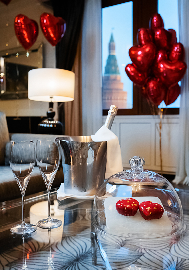 День святого Валентина в Four Seasons Hotel Moscow: розы, спа и авторский ужин
