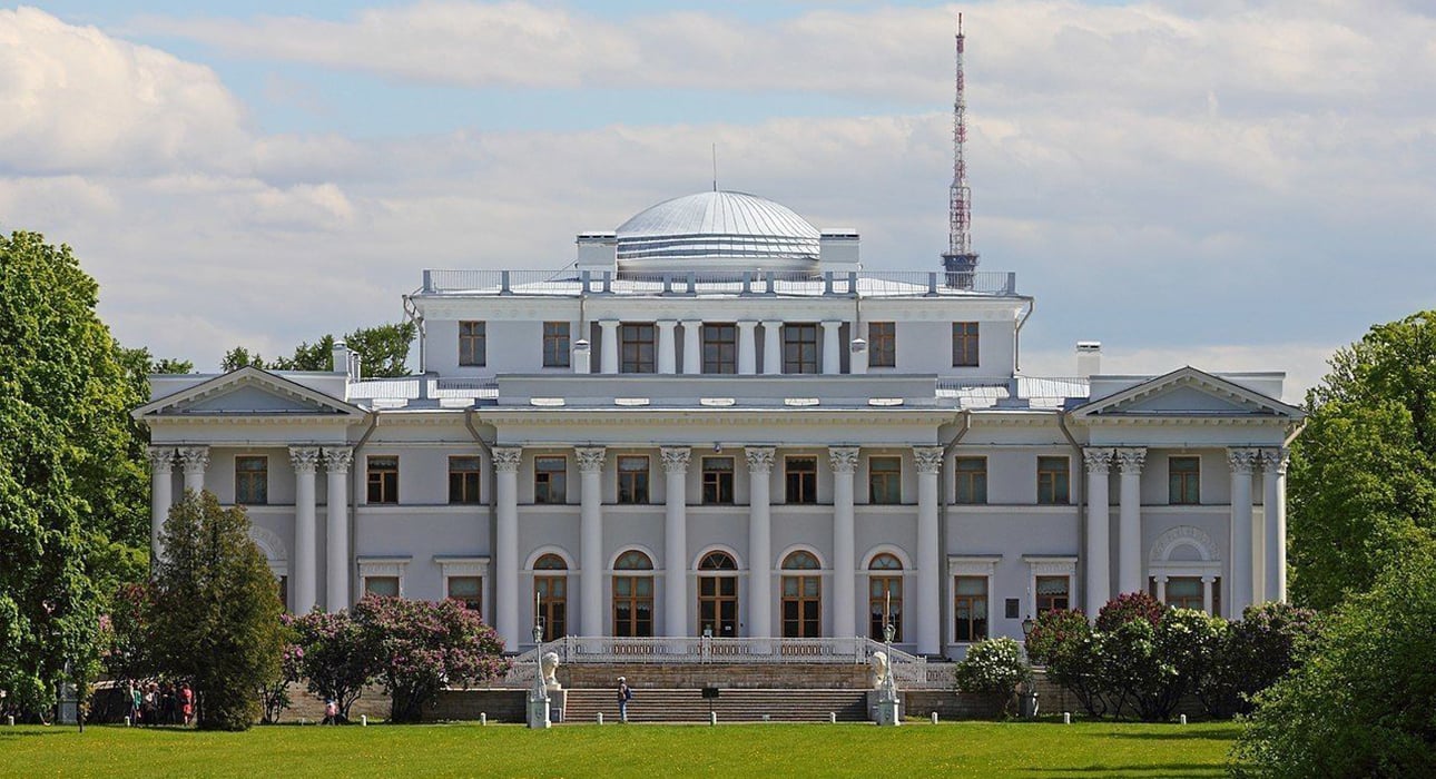 Елагин дворец откроется после длительной реставрации