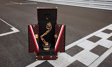 Louis Vuitton создал официальный кейс для перевозки трофея гонки «Формулы-1» Гран-при Монако