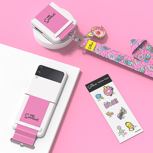 Идея подарка: аксессуары для Samsung Galaxy Z Flip3 с символикой Disney, Marvel, «Симпсонов» и «Звездных войн»