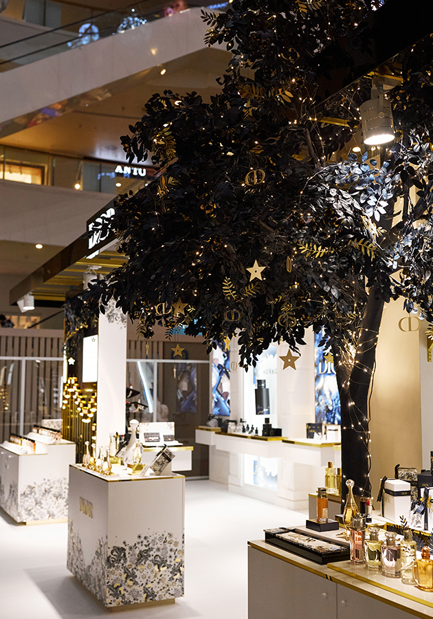 «Ателье подарков мечты» от Dior в Санкт-Петербурге открыто до 31 декабря