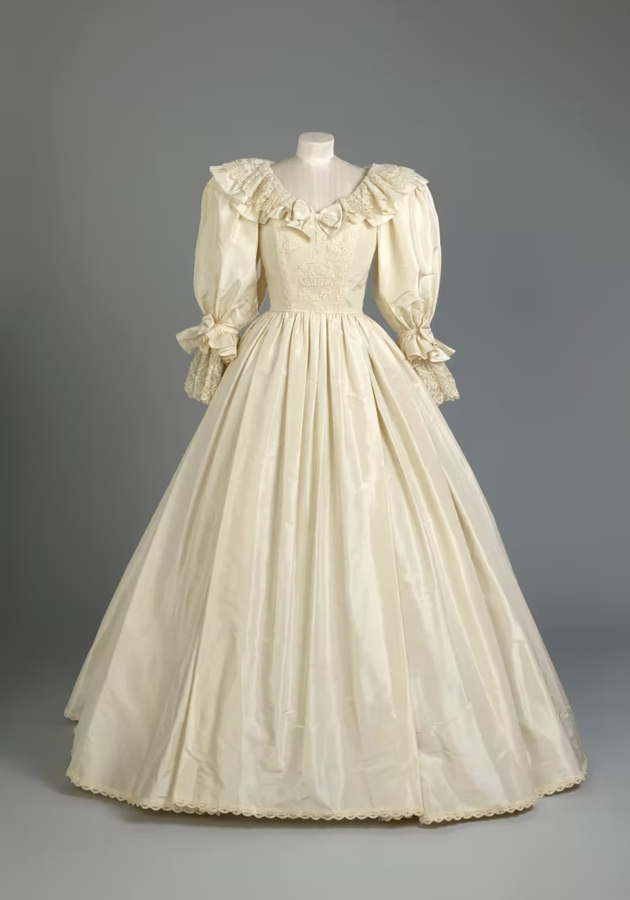 Свадебное платье Дианы, принцессы Уэльской