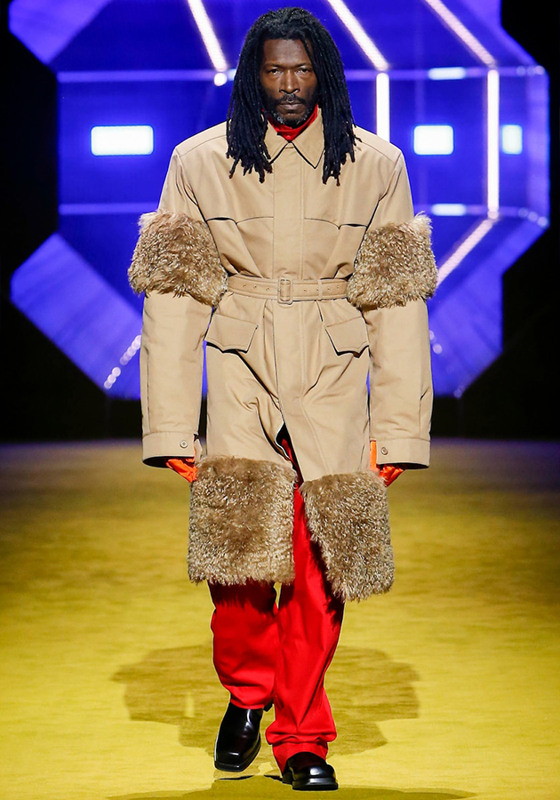 Style Notes: мужская коллекция Prada осень-зима 2022 — и звезды Голливуда на подиуме