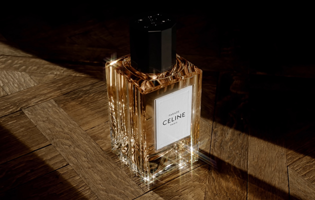 Видео дня: звезда южнокорейской поп-группы Blackpink Лиса — в рекламной кампании парфюмерной коллекции Celine Haute Parfumerie