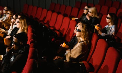 Город: кинотеатры объявили о&nbsp;заморозке цен на&nbsp;билеты