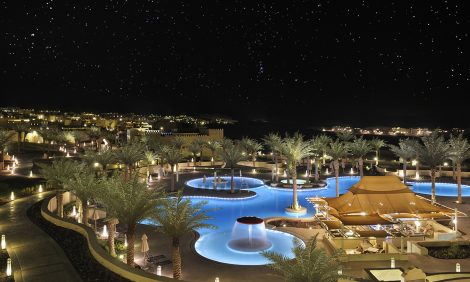 #PostaMiddleEast: майские каникулы среди барханов в&nbsp;Qasr Al&nbsp;Sarab Desert Resort by&nbsp;Anantara в&nbsp;Абу-Даби