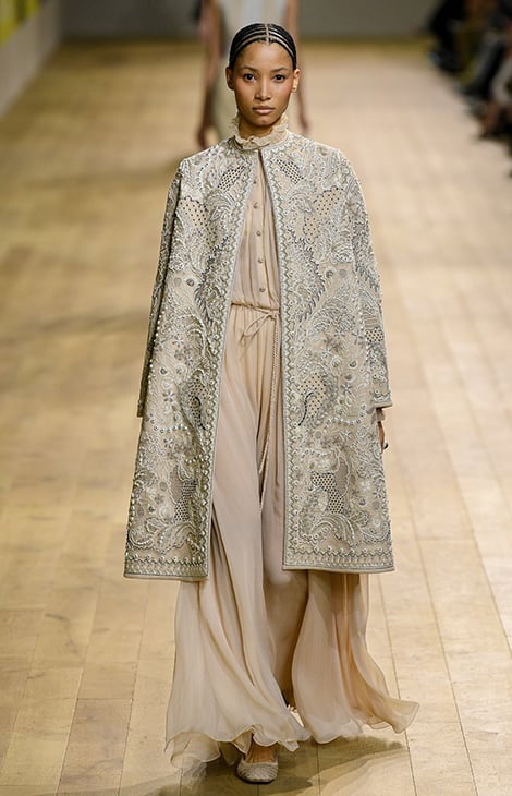 Style Notes: в&nbsp;Париже показали кутюрную коллекцию Dior осень-зима 2022-2023