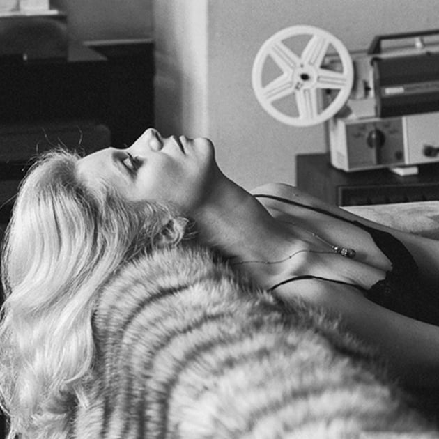 Катрин Денев (Фото: Хельмут Ньютон, 1976)