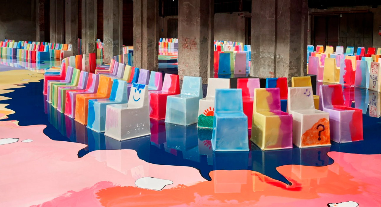 Дизайн & Декор: 400 стульев Гаэтано Пеше с показа Bottega Veneta в Милане продадут с аукциона