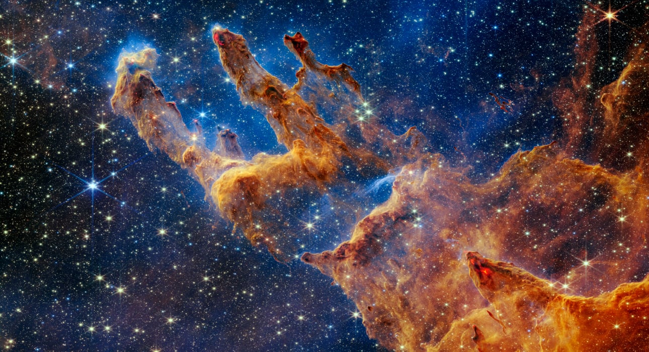 Столпы творения, снятые космическим телескопом «Джеймс Уэбб» 19.10.2022 г.