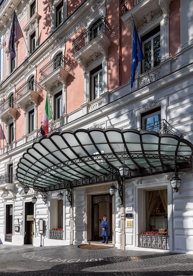 Baglioni Hotel Regina на улице Via Veneto, в историческом центре Рима