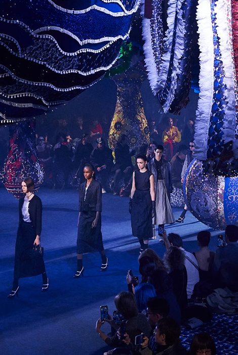 Style Notes: в&nbsp;Париже представили новую коллекцию Dior сезона осень-зима 2023/24