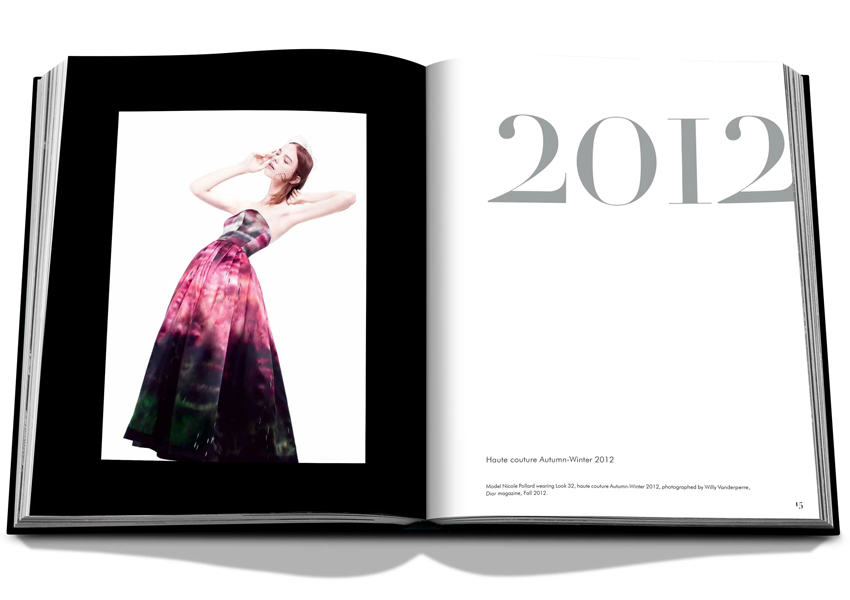 Dior выпустит книгу о творчестве Рафа Симонса