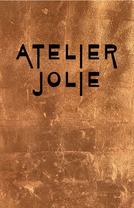 Style Notes: Анджелина Джоли запускает модный бренд Atelier Jolie