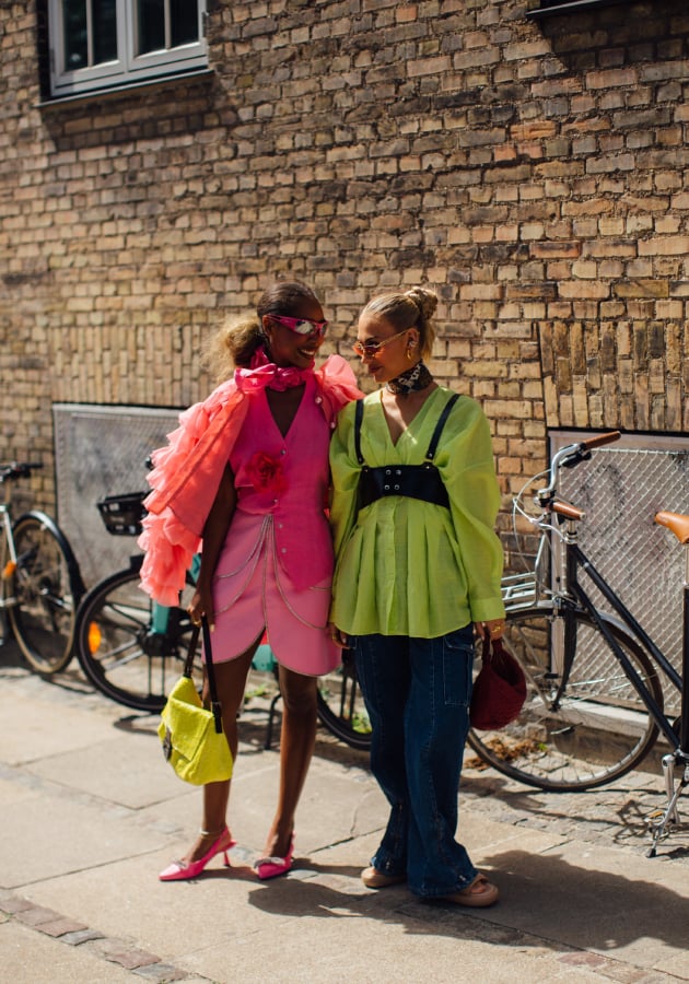 Street Style: Копенгаген летом — образы для вдохновения