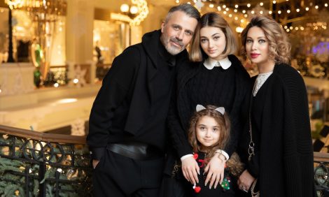 Family Time: дизайнер Александр Сирадекиан&nbsp;&mdash; об&nbsp;умении создавать новогоднюю атмосферу в&nbsp;семье, правильных подарках и&nbsp;сюрпризах к&nbsp;месту