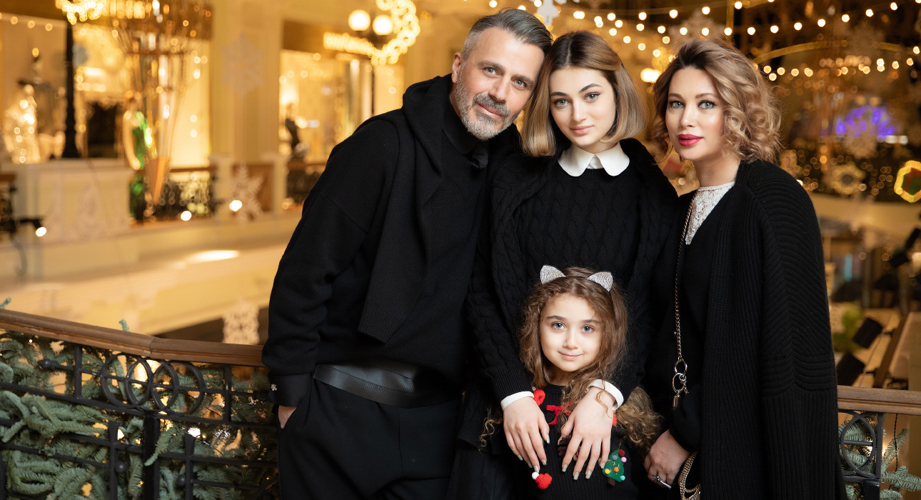 Family Time: дизайнер Александр Сирадекиан — об умении создавать новогоднюю атмосферу в семье, правильных подарках и сюрпризах к месту