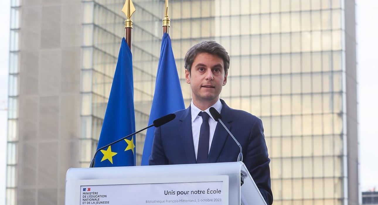 Новым премьер-министром Франции стал 34-летний Габриэль Атталь