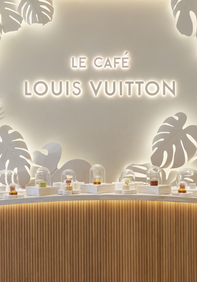 Le Café Louis Vuitton  