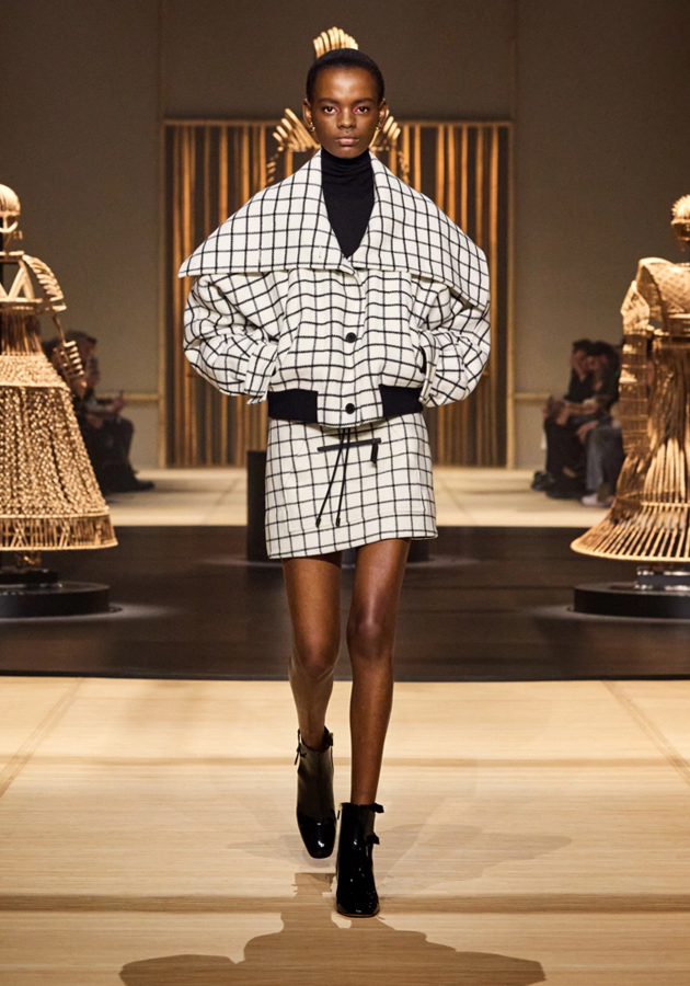 В Париже показали коллекцию Dior сезона осень-зима 24/25